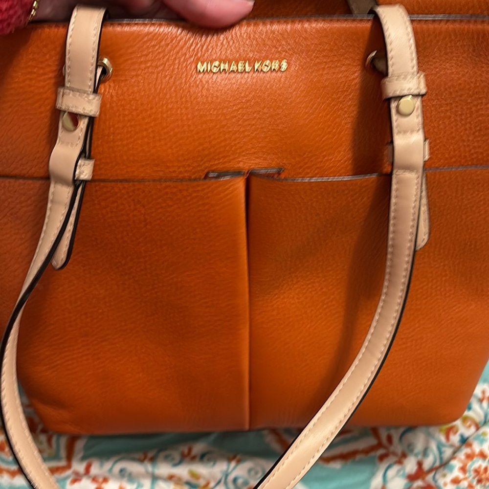 Michael Kors tote